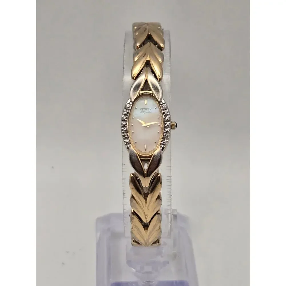 Citizen Women's Quartz Watch Gold Tone Bracelet Vintage